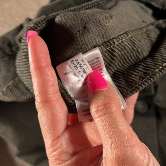 “American Eagle: Super Hi-Rise A-line skirt size 4” - Picture 6 of 9